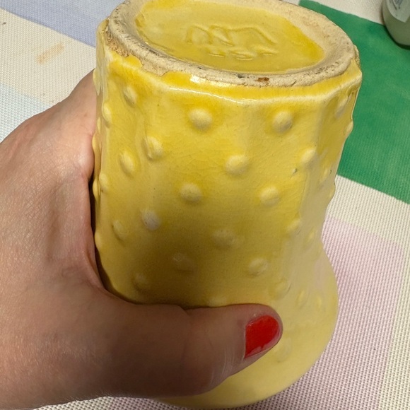 Nelson McCoy hobnail cream yellow 1930's USA 5” Diameter - Picture 16 of 16